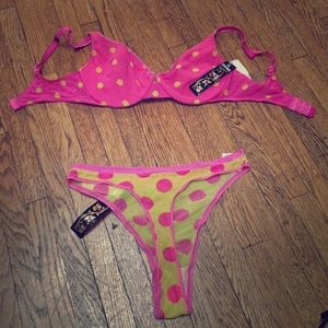 On Gossamer bra and panties set