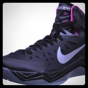 Nike hyperquicknesses