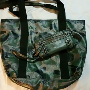 Brand New Linea Pelle camouflage WALLET ONLY