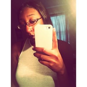 Meet your Posher, Tiffany