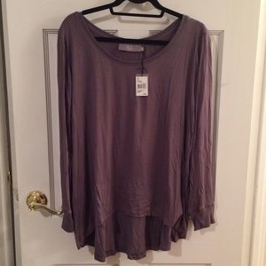 NWT - unit8 - grey long sleeve tee