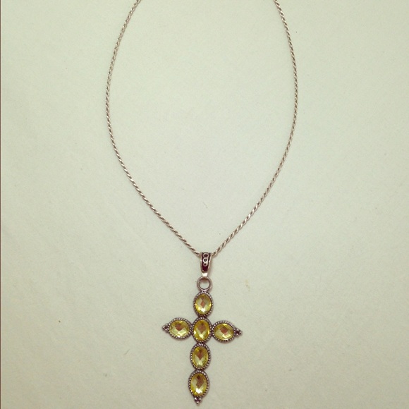Beautiful cross necklace