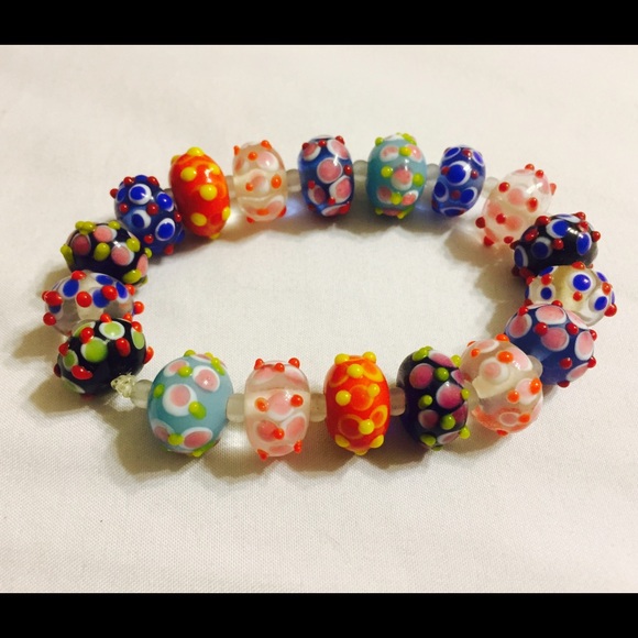 Handmade beaded bracelet