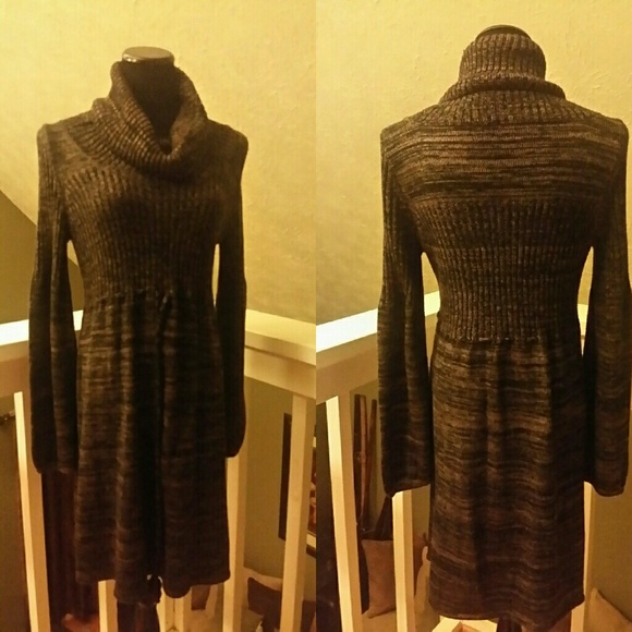 Calvin Klein Dresses & Skirts - Calvin Klein Brown & Black Sweater Dress