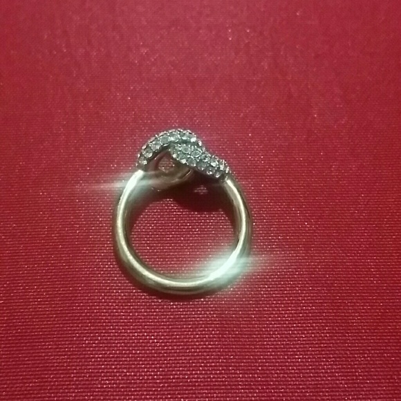 Ring - Picture 3 of 3