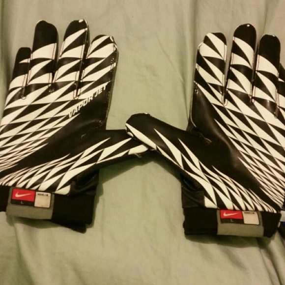 Football gloves