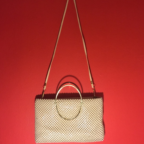 Clutch - Picture 2 of 2