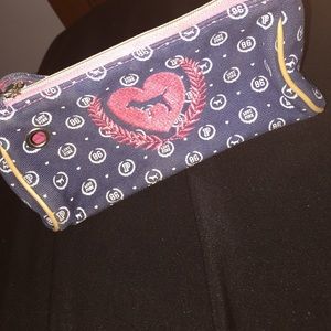 VS makeup bag