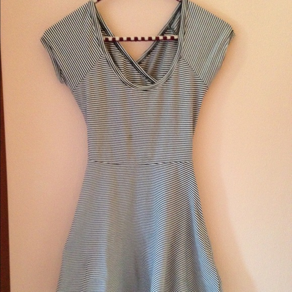 Brandy Melville Bethan dress