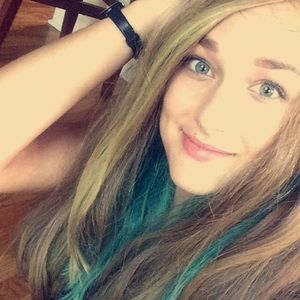 Meet your Posher, Bethany