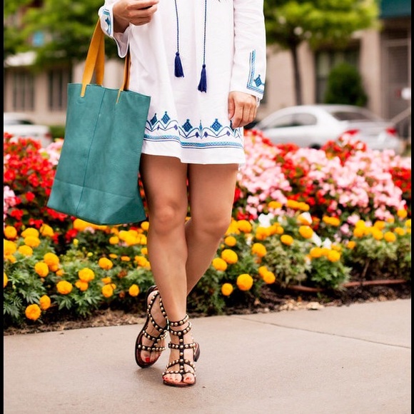 Extra Photos of Sam Edelman Eavan Sandals - Picture 2 of 3