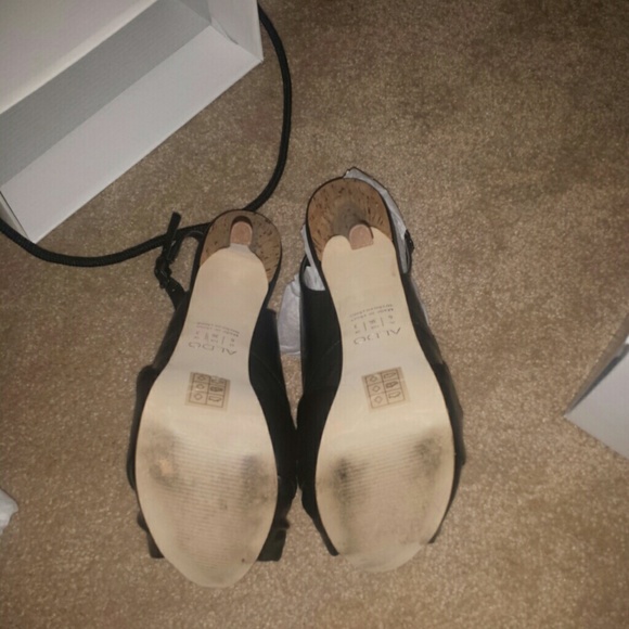 FINAL PRICE ALDO SIZE 6 BLACK 5 INCH HEELS - Picture 2 of 2