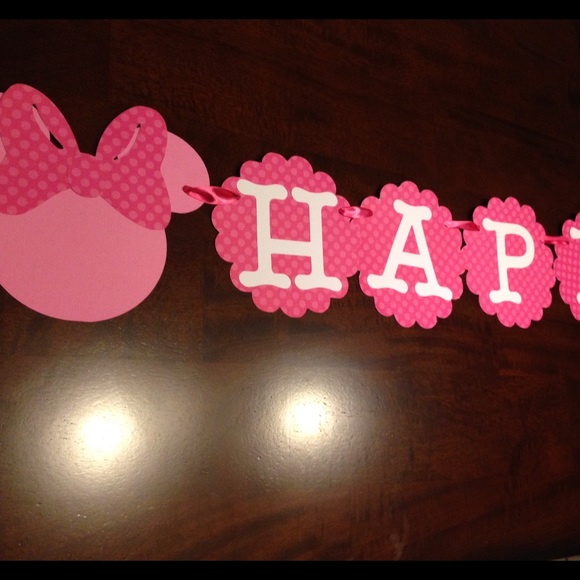 Minnie Mouse Birthday Banner - Picture 2 of 2