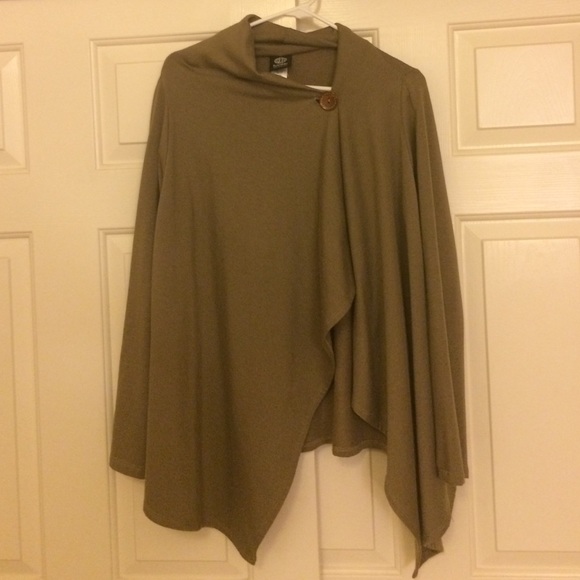 Long sleeve cover up