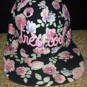 "Très cool" Floral H&M Hat