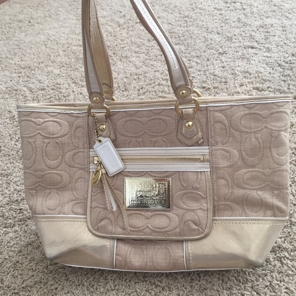 Authentic used Coach Poppy bag!