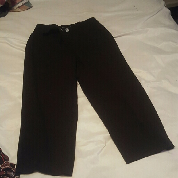 Womens buisness casual capris