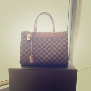 NWT Louis Vuitton Damier Greenwich