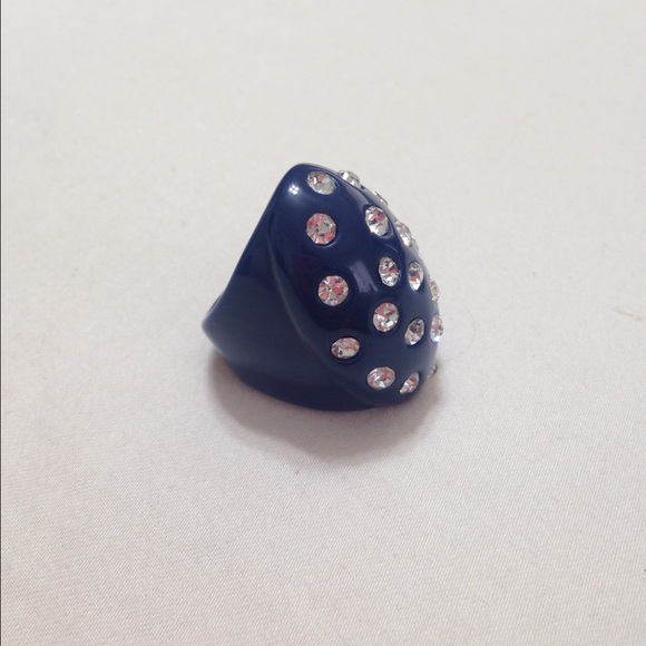 Ring - Picture 2 of 2