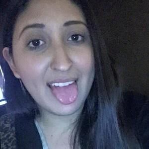 Meet your Posher, Lily