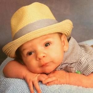 Meet your Posher, Crystal