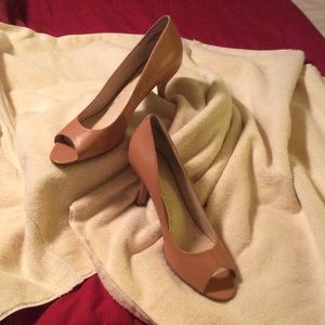 2-inch peep toe pump