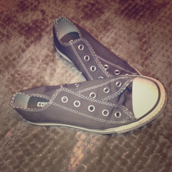 Converse : NEVER BEEN USED