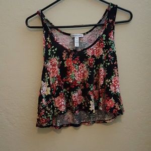 Floral cropped tank top
