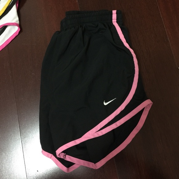 Nike Black & Pink Tempo Shorts