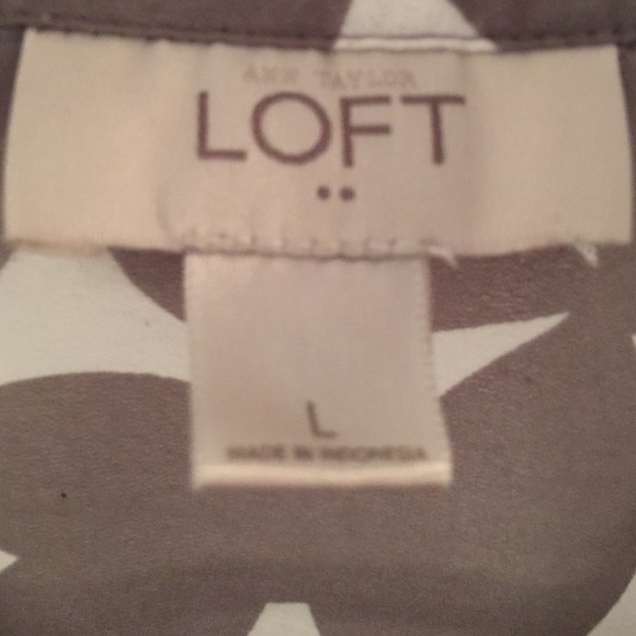 Loft Patterned Buttoned Tank - Picture 3 of 3