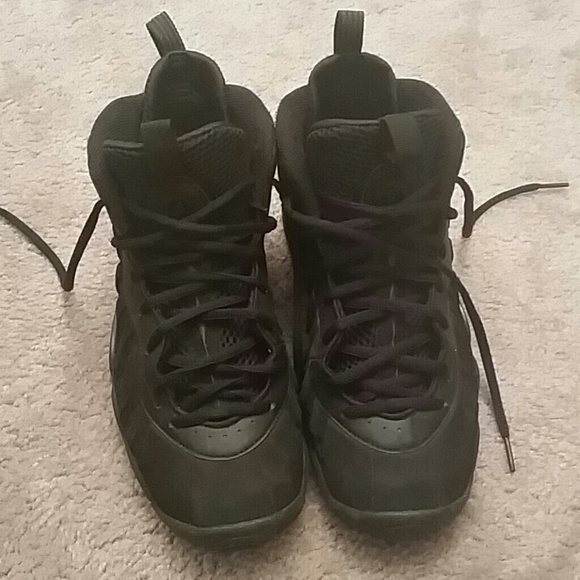 Black Foamposites