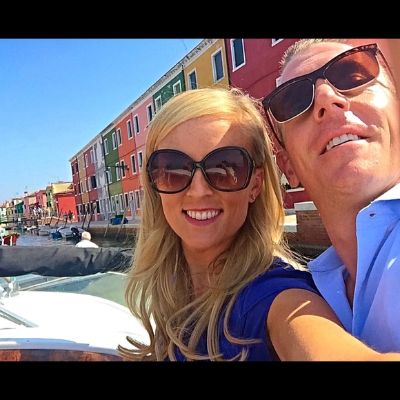 Meet your Posher, Carrie