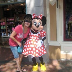 Meet your Posher, Sandy