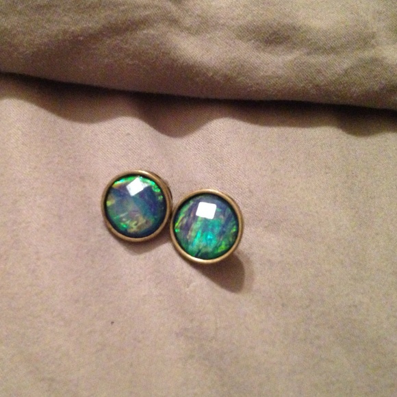 earrings-opal