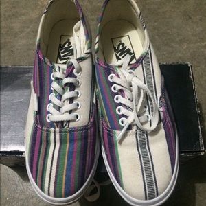authentic low pro Multi colored/ White Vans