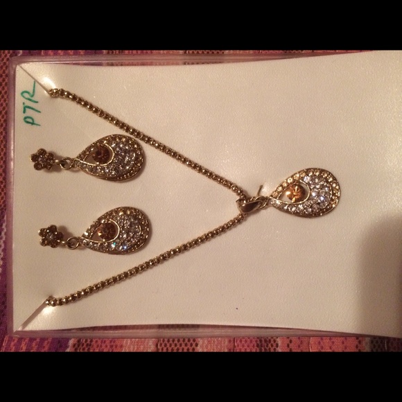 Brown necklace and earring piece - Picture 2 of 2