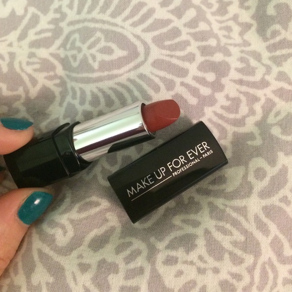 Makeup for ever lipstick N9