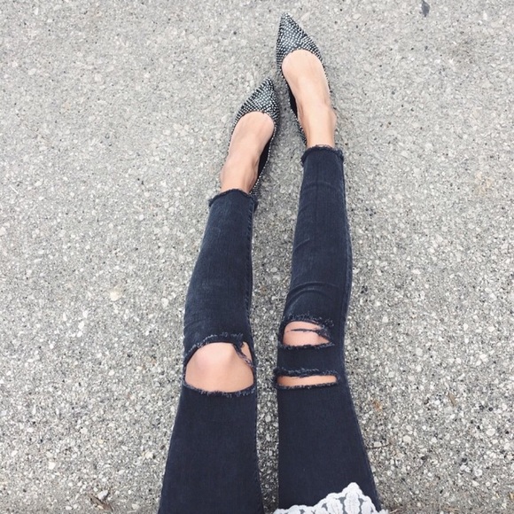 Sole Society Shoes - Sole Society Monochrome Print Pointy Toe Flats