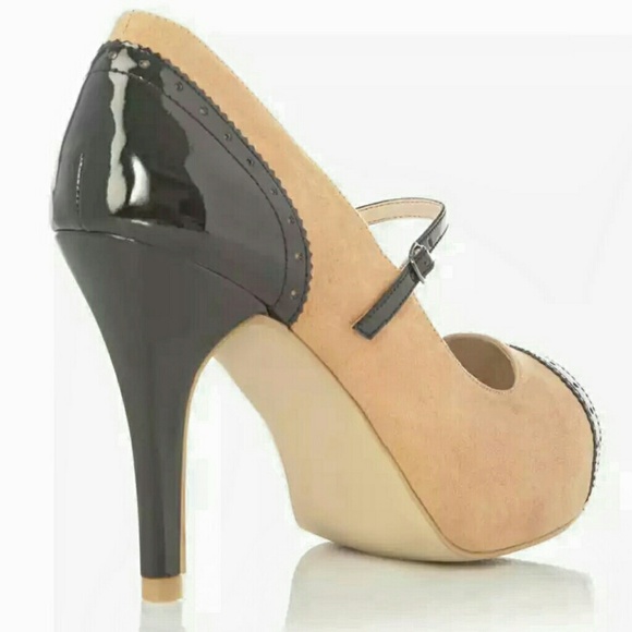 Mary Jane pump - Picture 2 of 2
