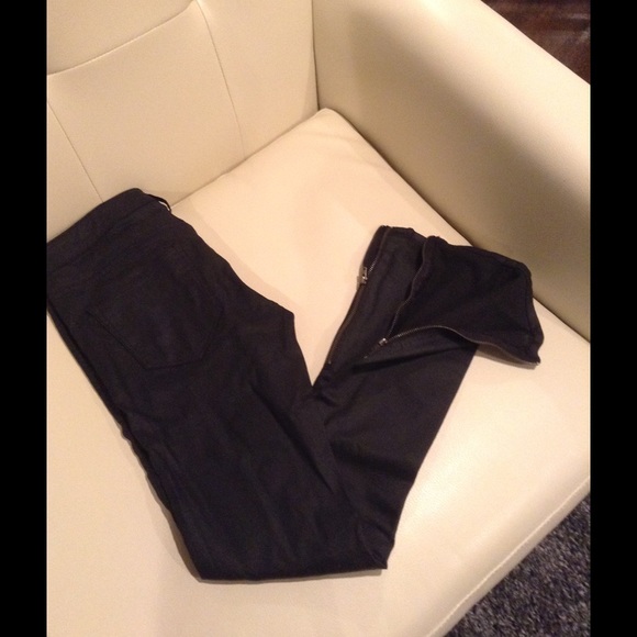 Wax coated skinny pants
