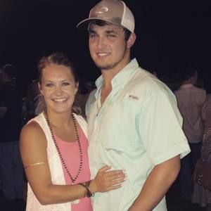 Meet your Posher, Becca