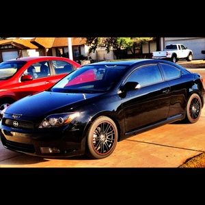 Meet your Posher, James