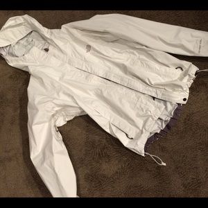 Super cute white North Face!