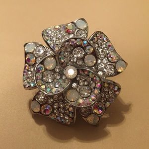 Flower ring. Clear crystals in silver setting.