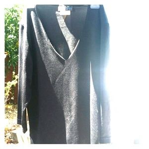 Black long sleeve shirt.