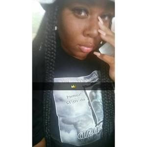 Meet your Posher, Amber