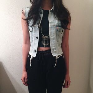Levi's Denim Cropped Vest