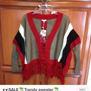 Trendy sweater awesome w/ jeans❤️