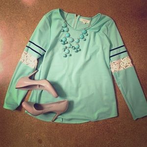 Adorable Sweater With Lace Cut-outs