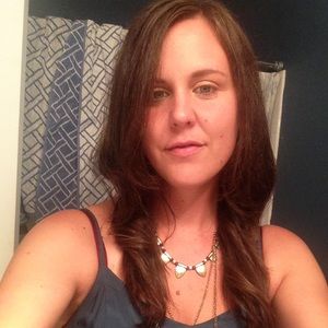 Meet your Posher, Veronica